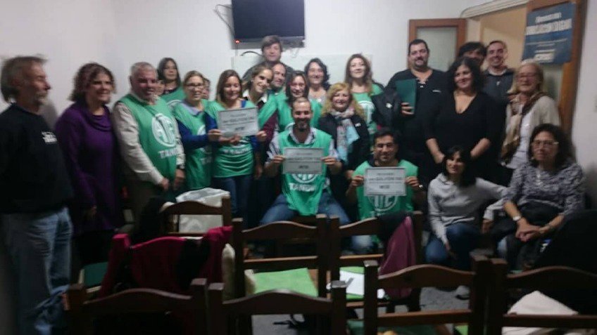 Cartoneros siguen en campaña por un galpón
